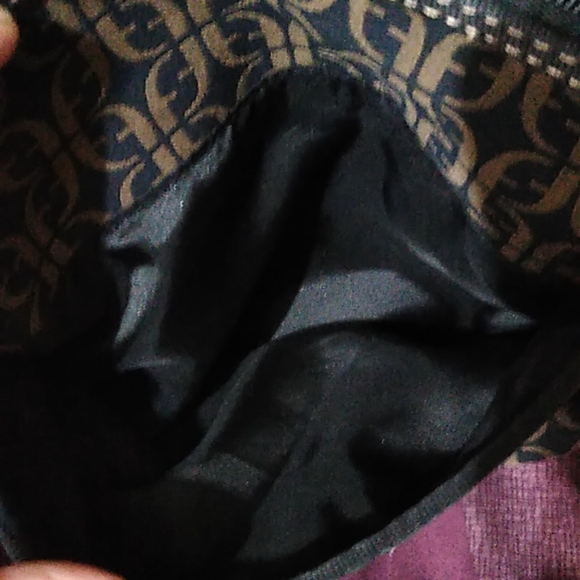 Fossil Black and Brown purse - Picture 7 of 10